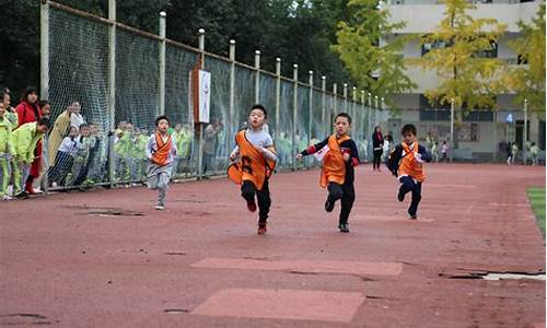 小学生体育竞技活动项目有哪些_小学生体育比赛项目有哪些