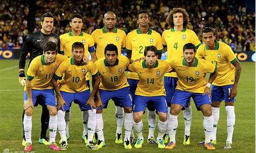 2014年巴西世界杯足球宝贝_2014年巴西世界杯足球宝贝是谁